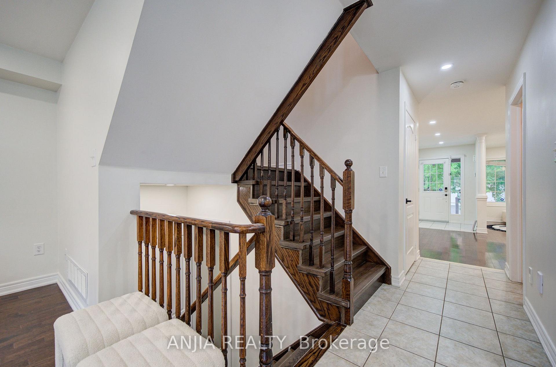 Photo 10 of 73 Hawksbury Road, Markham, Wismer — HOMEH