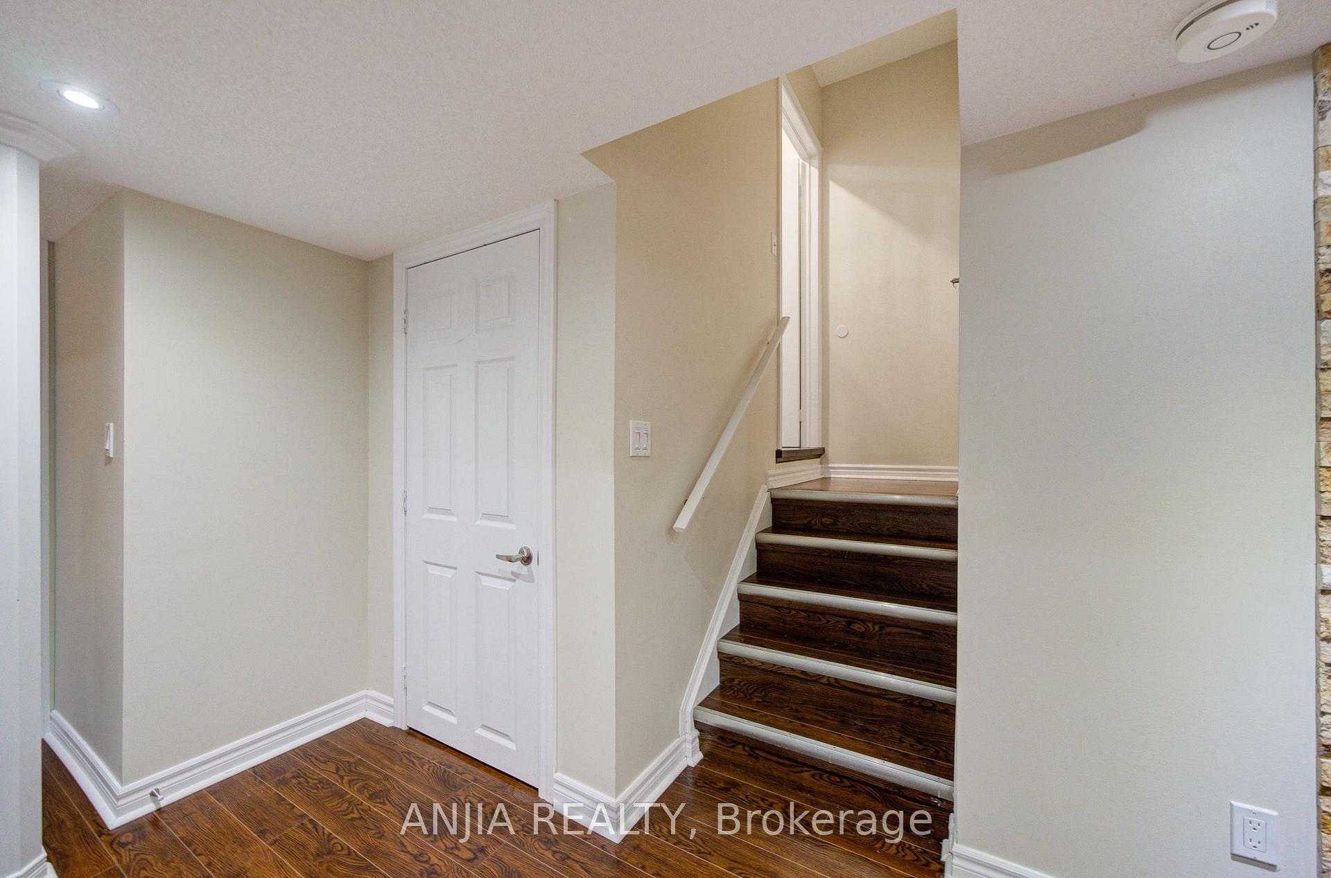 Photo 37 of 73 Hawksbury Road, Markham, Wismer — HOMEH
