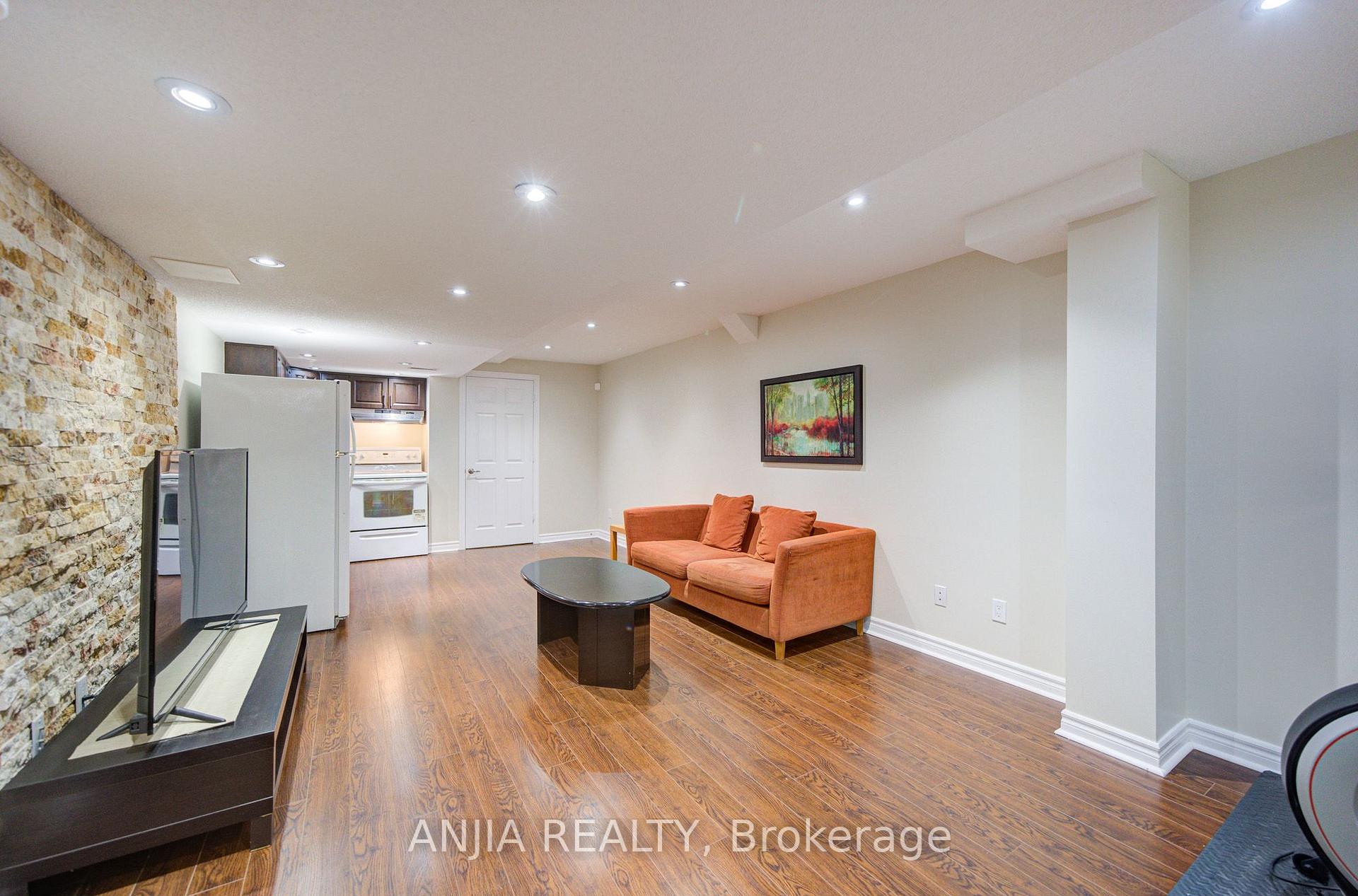 Photo 42 of 73 Hawksbury Road, Markham, Wismer — HOMEH