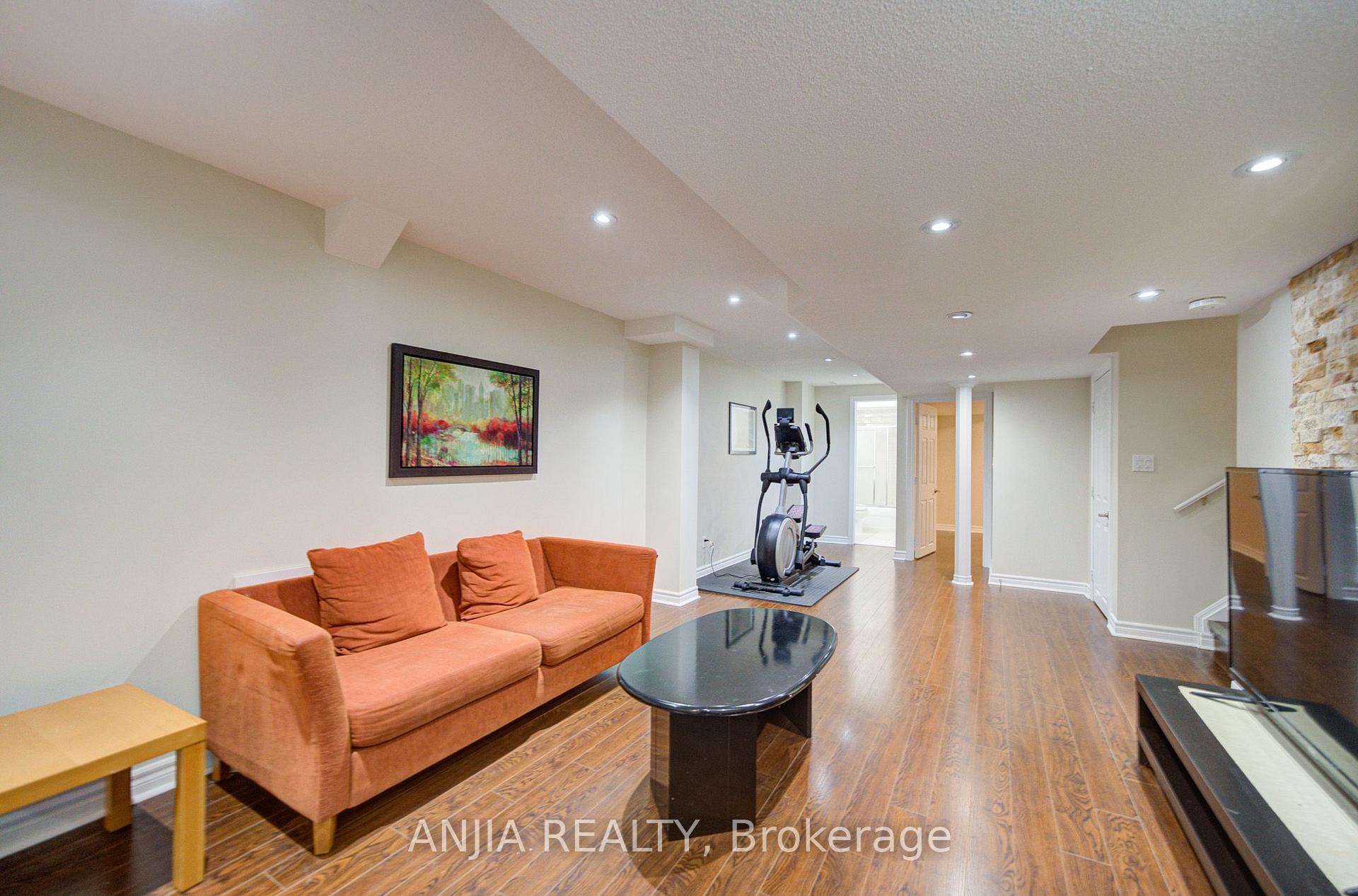 Photo 44 of 73 Hawksbury Road, Markham, Wismer — HOMEH