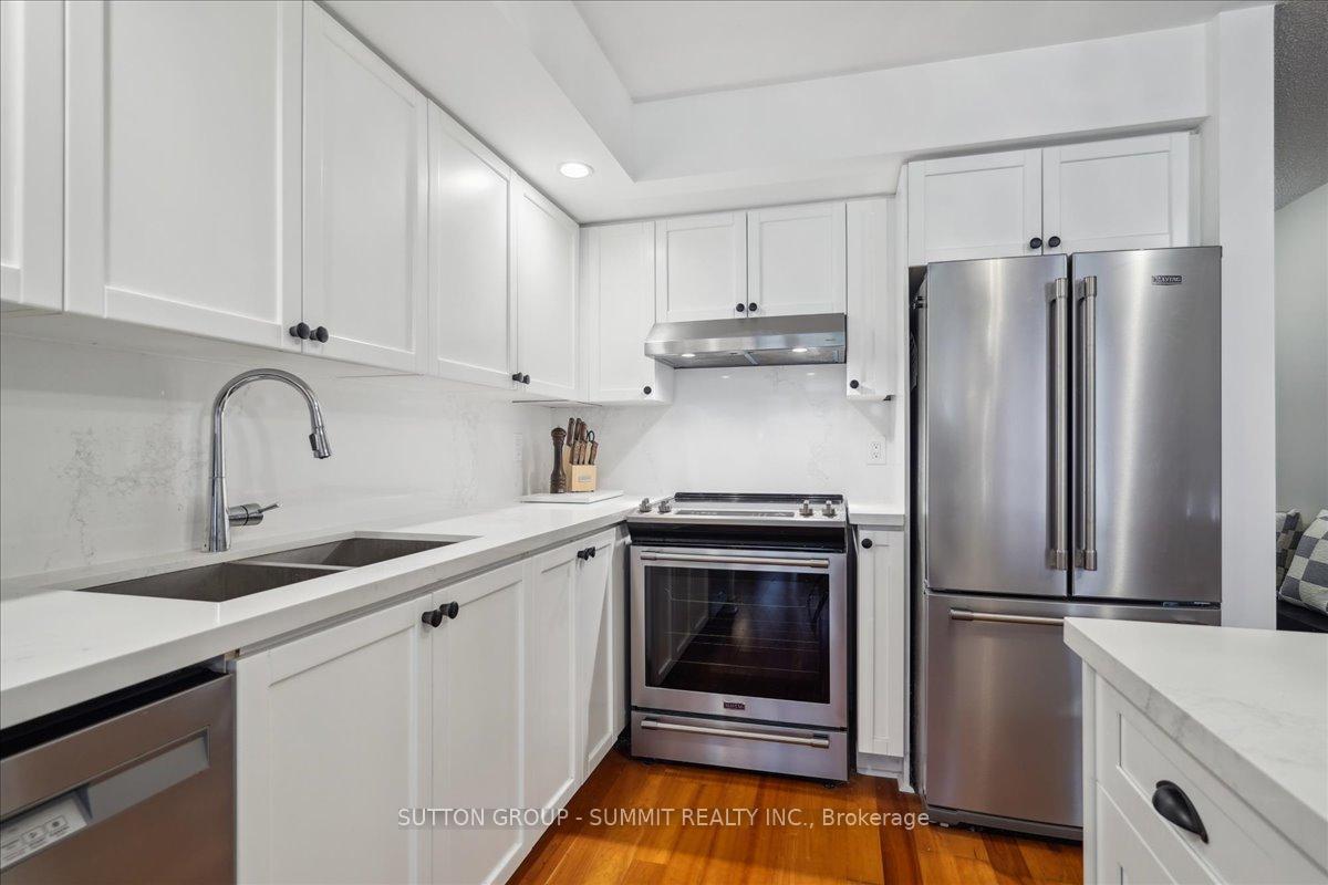 Photo 15 of Unit 511, 5229 Dundas Street W, Etobicoke, Islington-City Centre West — HOMEH