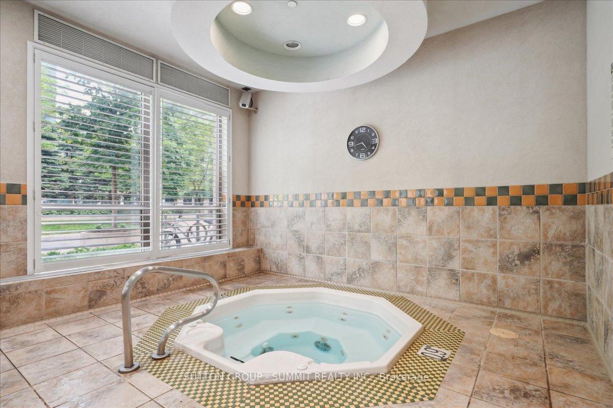 Photo 28 of Unit 511, 5229 Dundas Street W, Etobicoke, Islington-City Centre West — HOMEH