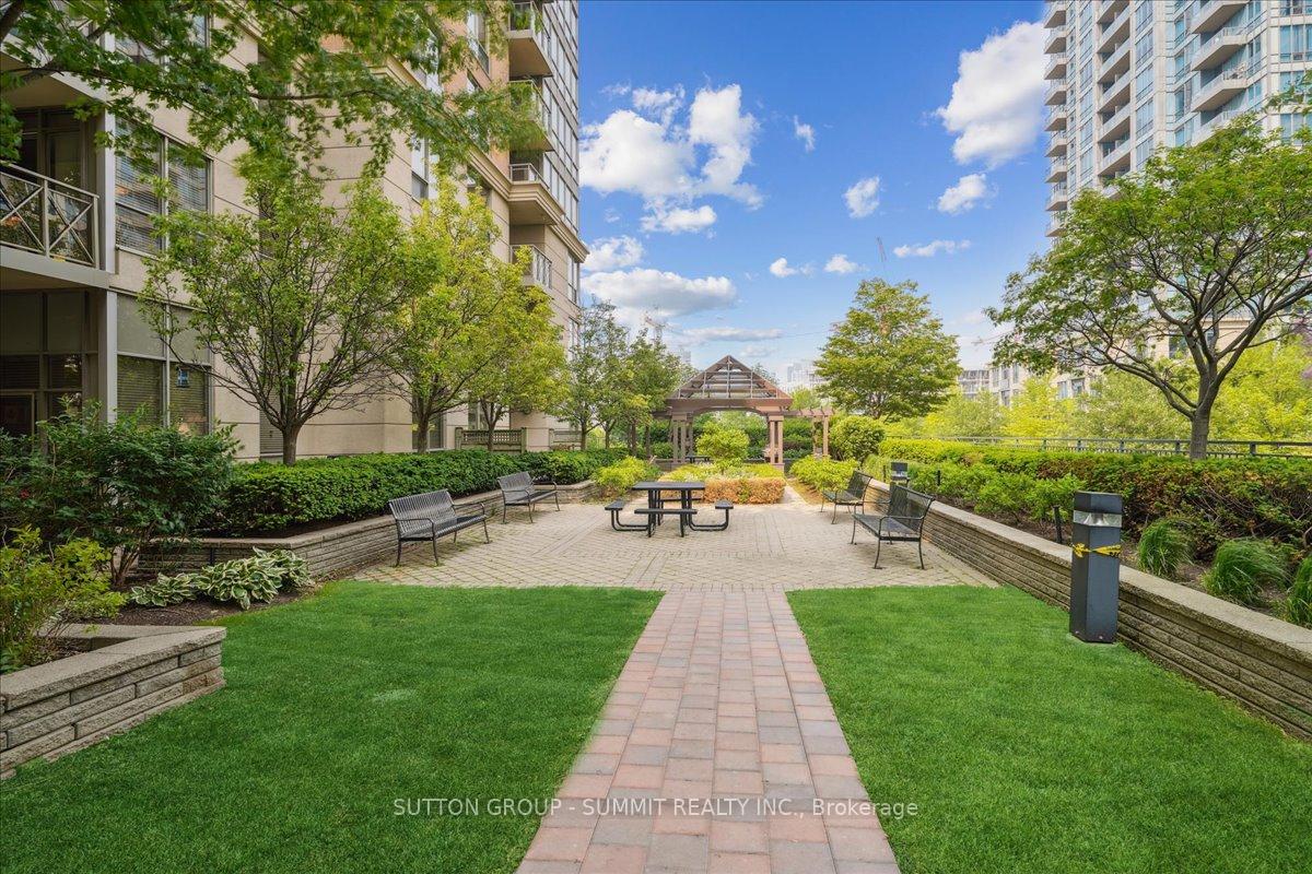 Photo 31 of Unit 511, 5229 Dundas Street W, Etobicoke, Islington-City Centre West — HOMEH