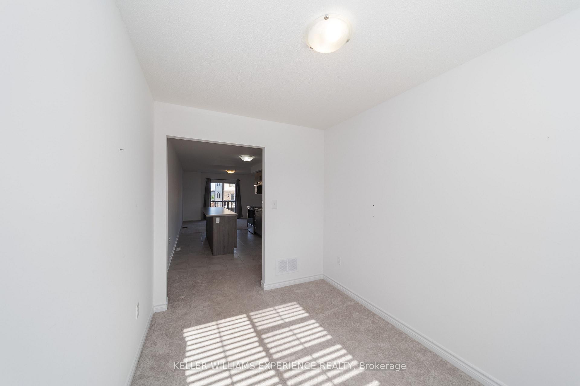 Photo 6 of 41 Andean Lane, Barrie, Rural Barrie Southwest — HOMEH