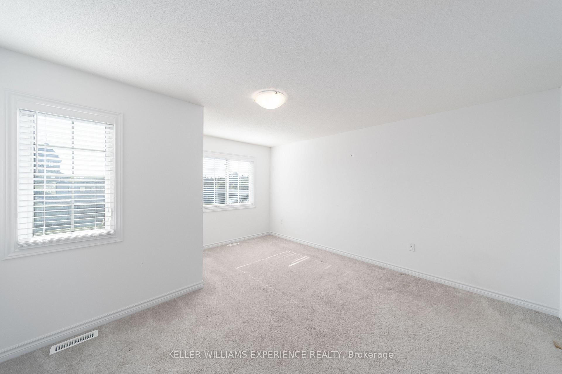 Photo 10 of 41 Andean Lane, Barrie, Rural Barrie Southwest — HOMEH