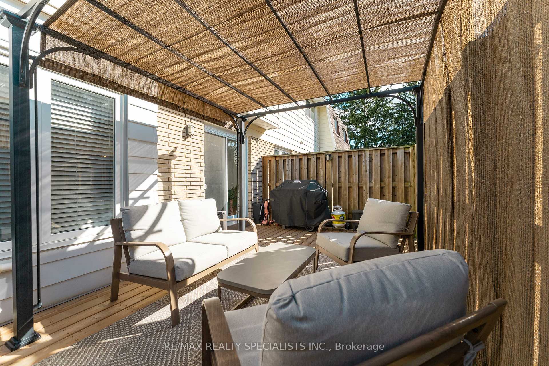 Photo 37 of Unit 3, 2230 Upper Middle Road, Burlington, Brant Hills — HOMEH