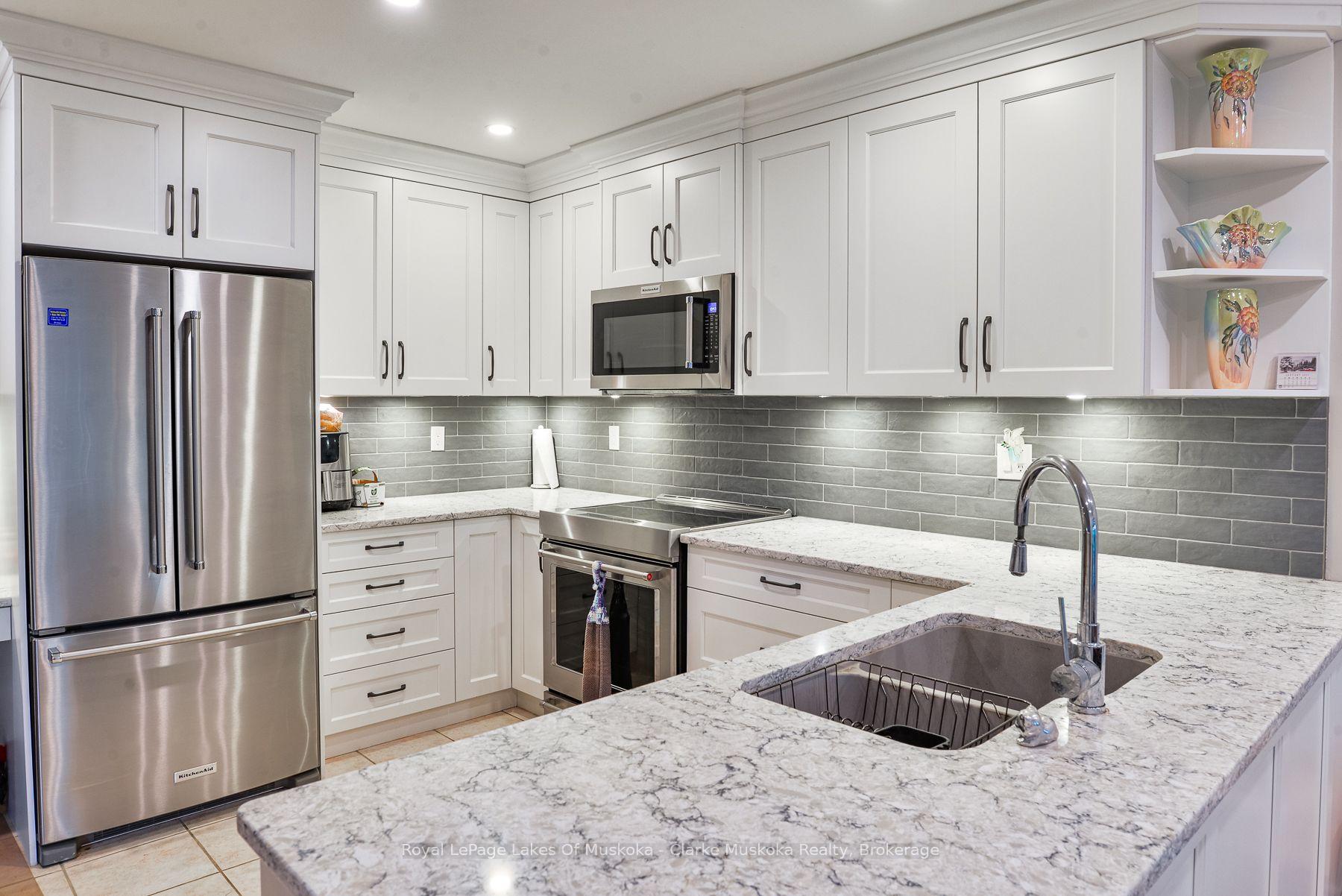 Photo 14 of 14 Palmer Drive, Barrie, East Bayfield — HOMEH