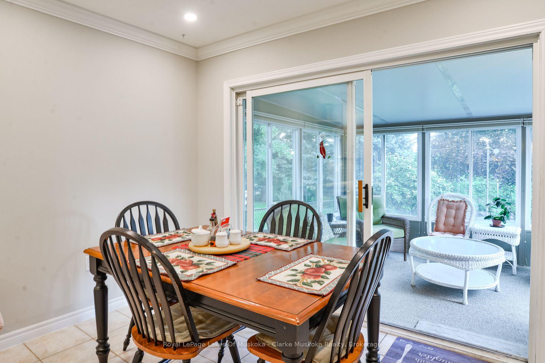 Photo 15 of 14 Palmer Drive, Barrie, East Bayfield — HOMEH