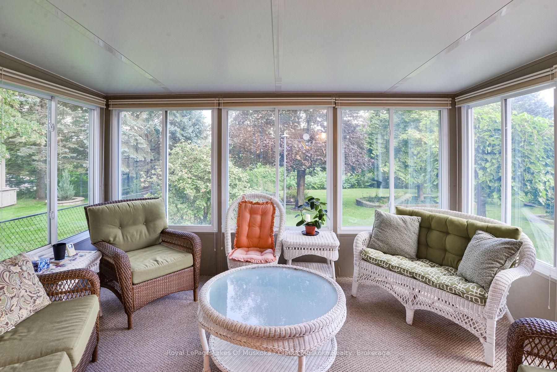 Photo 17 of 14 Palmer Drive, Barrie, East Bayfield — HOMEH