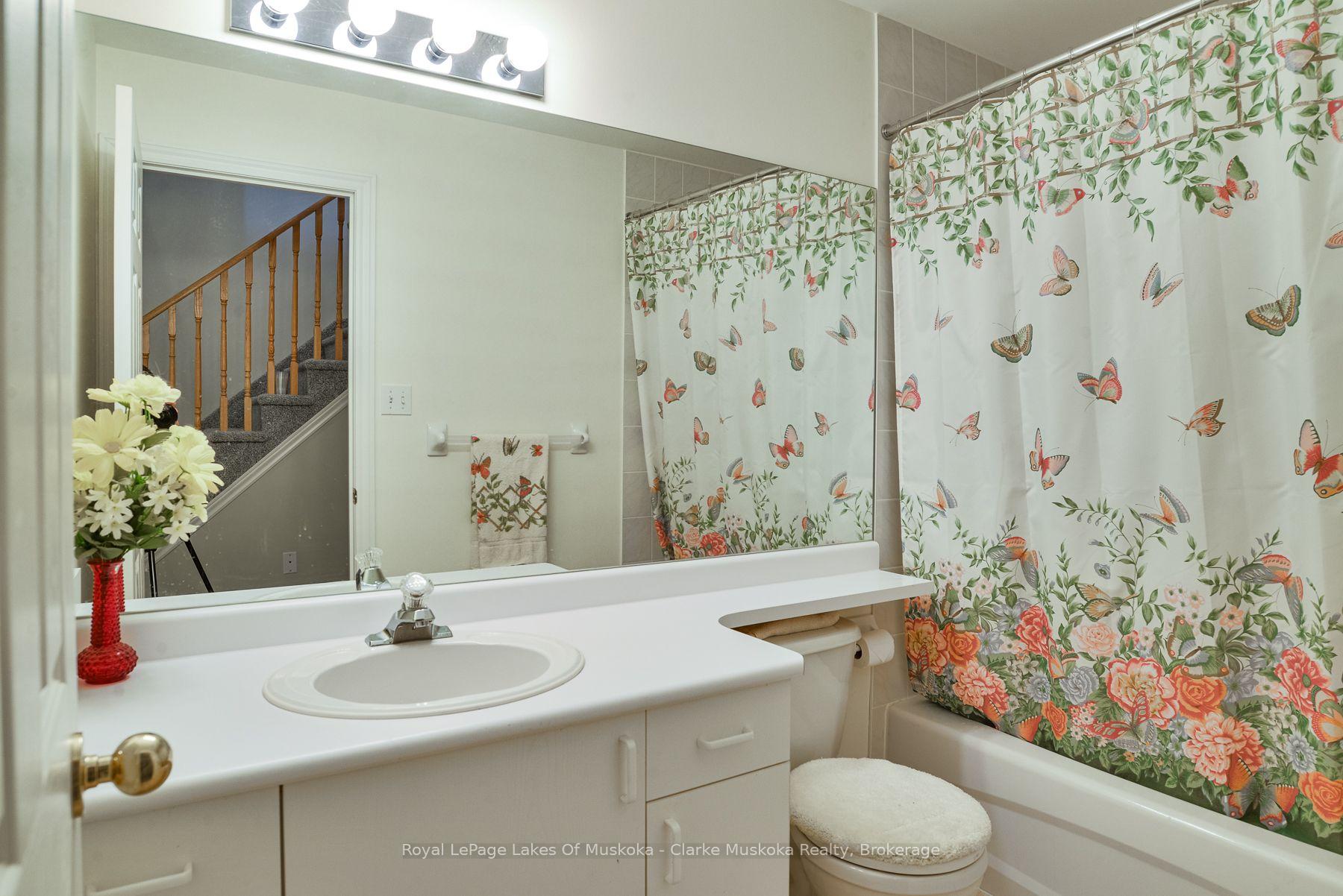 Photo 29 of 14 Palmer Drive, Barrie, East Bayfield — HOMEH
