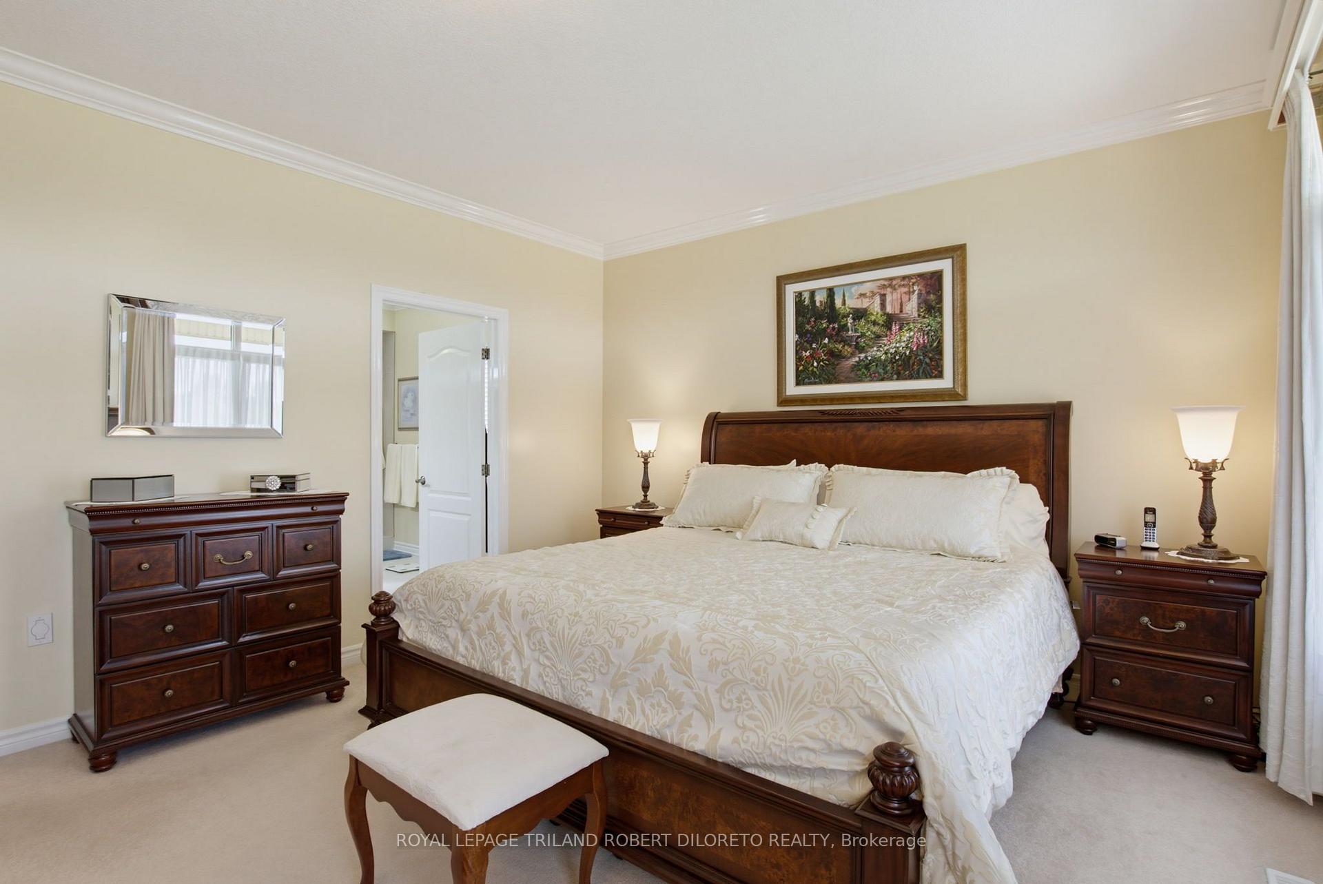 Photo 11 of 2289 Jack Nash Drive, London, South A — HOMEH