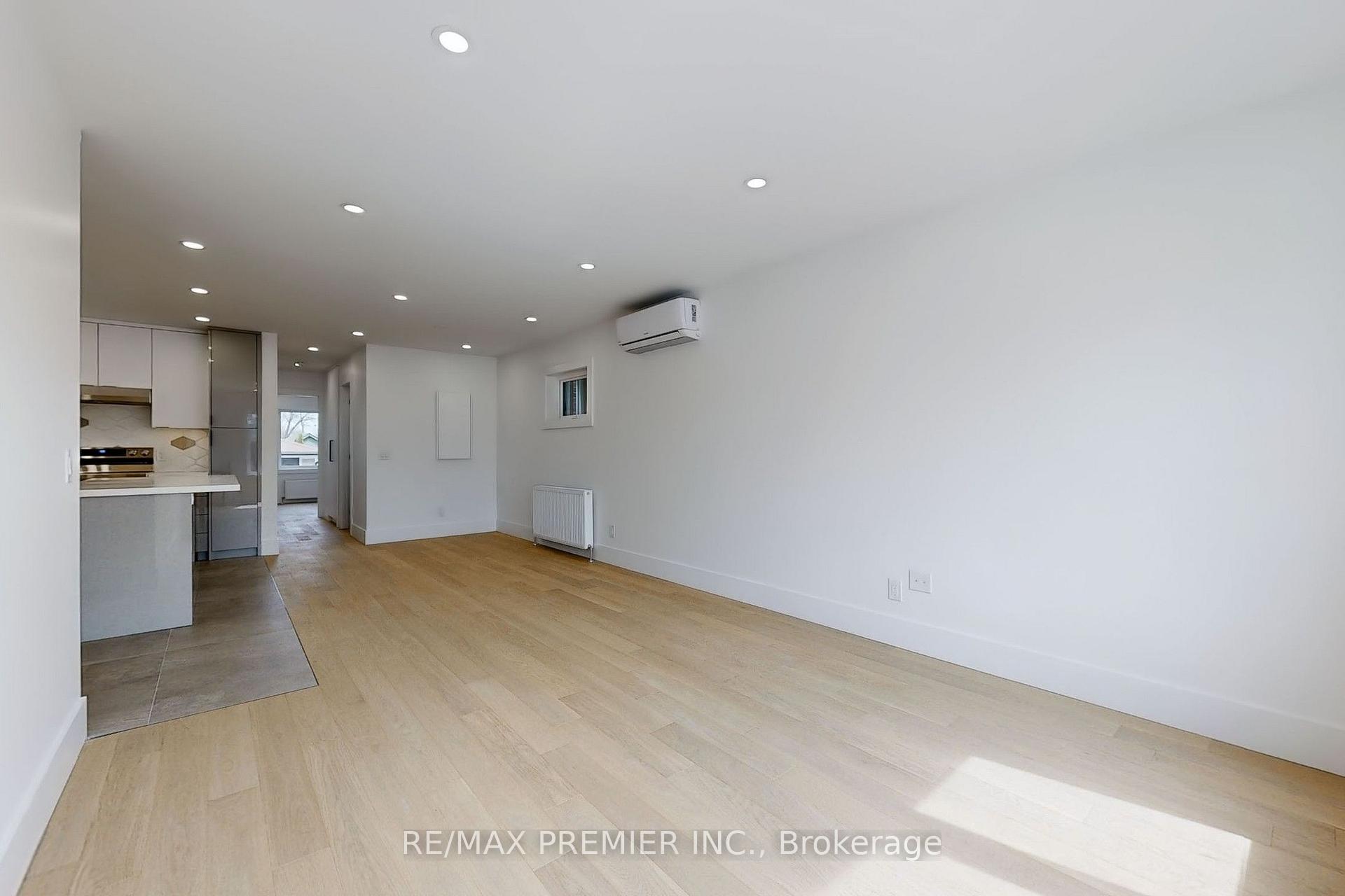 Photo 10 of Unit 1, 148 Lambton Avenue, Toronto, Rockcliffe-Smythe — HOMEH