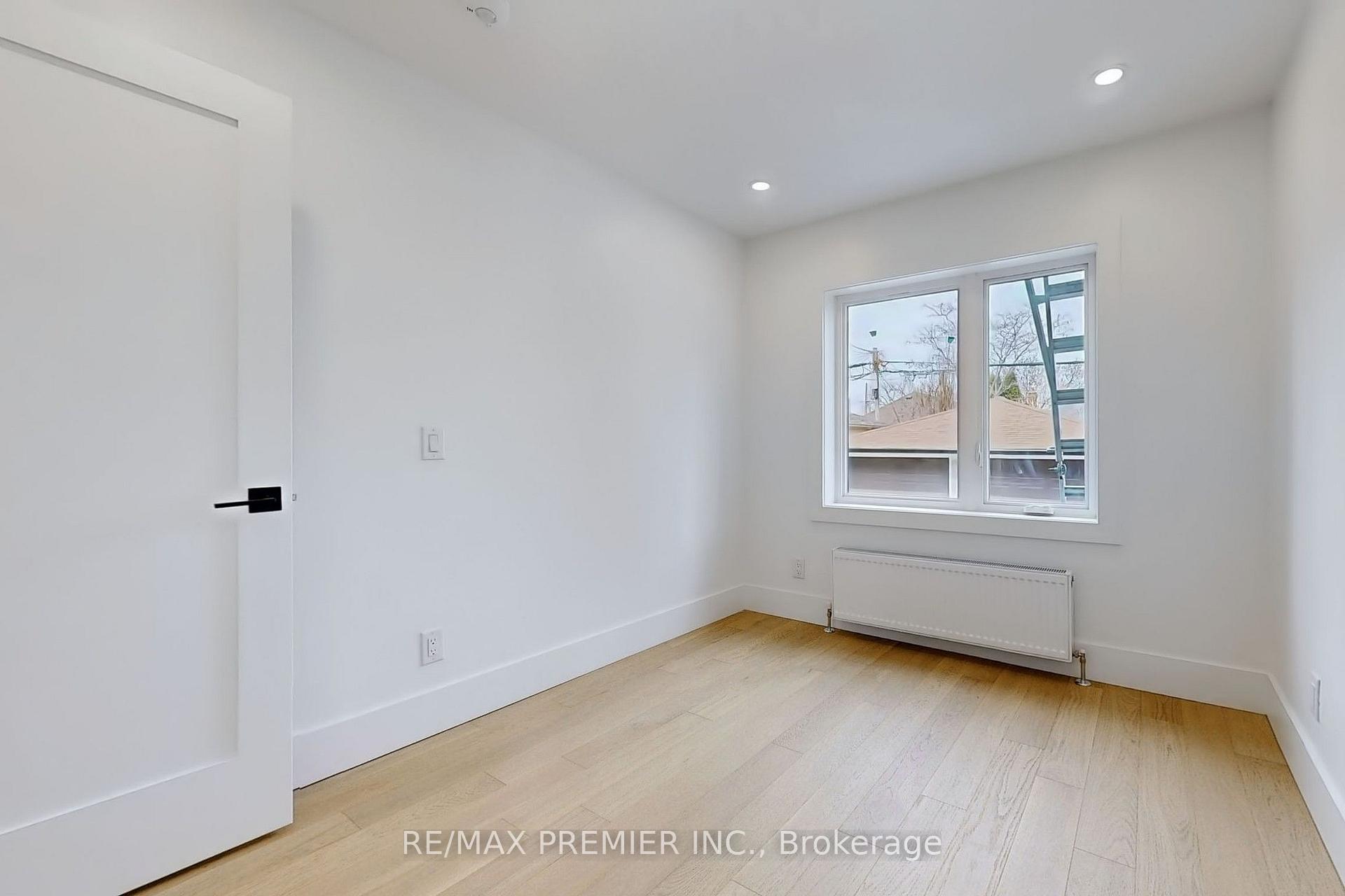Photo 13 of Unit 1, 148 Lambton Avenue, Toronto, Rockcliffe-Smythe — HOMEH