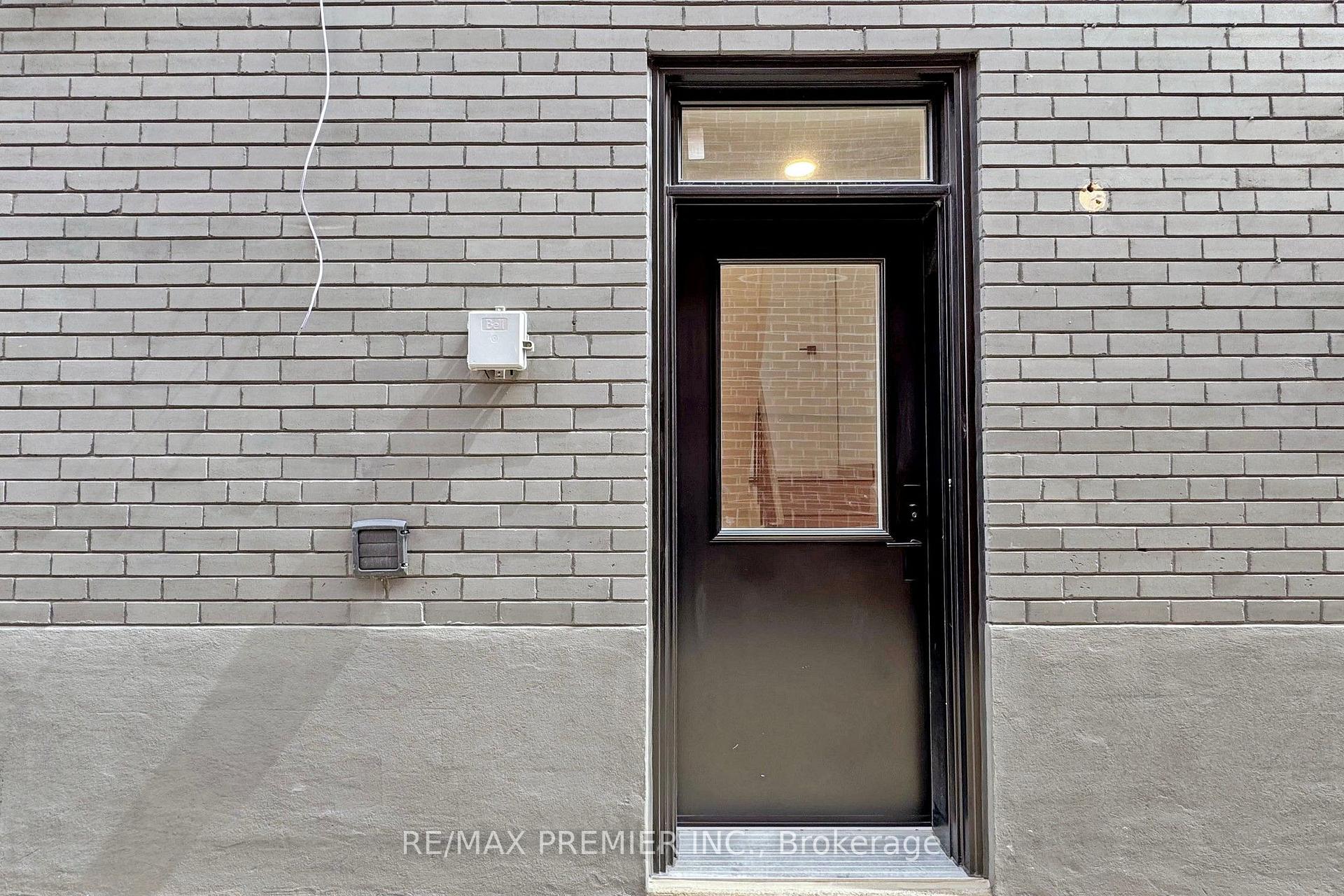 Photo 17 of Unit 1, 148 Lambton Avenue, Toronto, Rockcliffe-Smythe — HOMEH