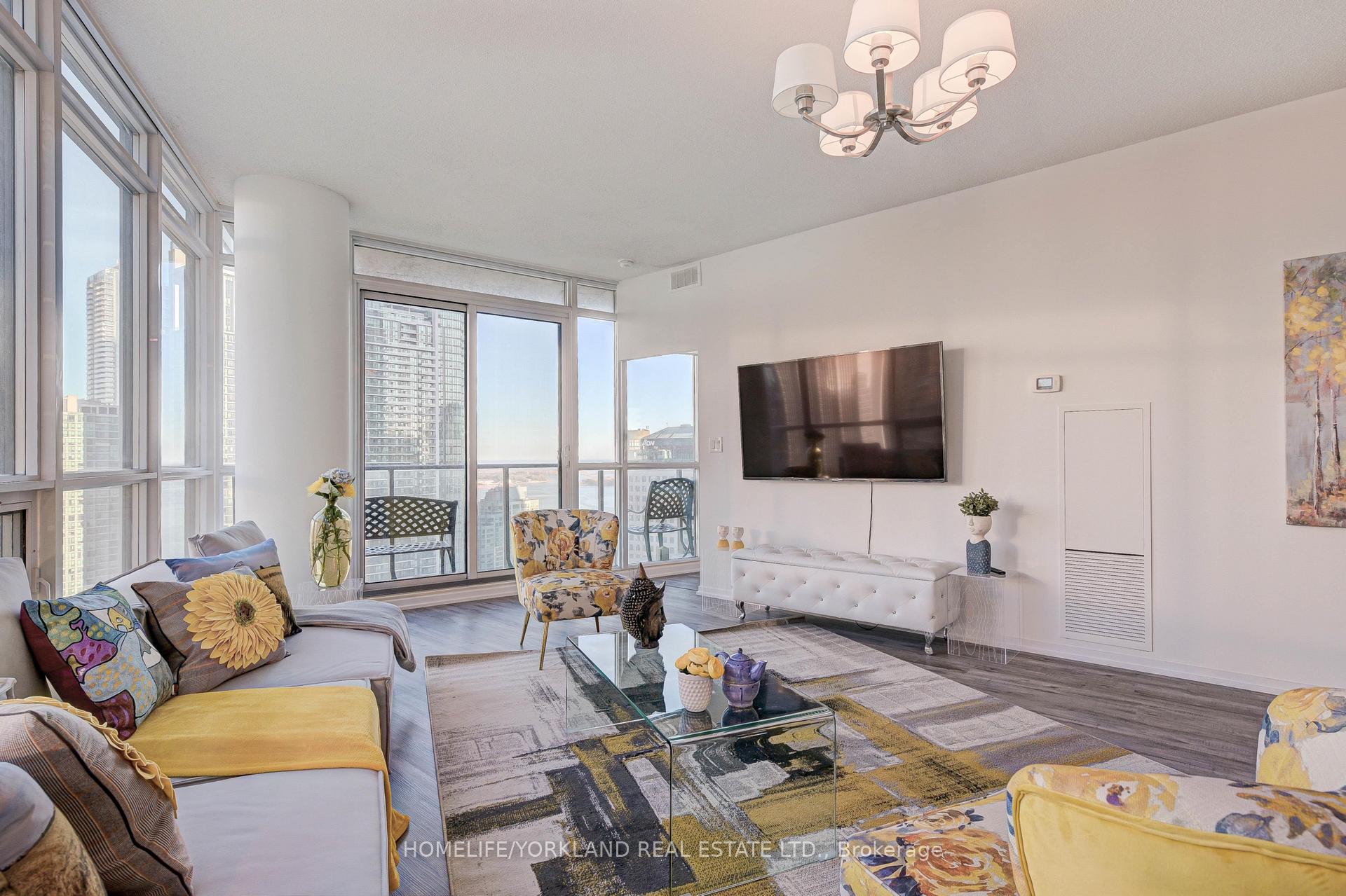 Photo 5 of Unit 3008, 65 Bremner Boulevard, Toronto, Waterfront Communities — HOMEH