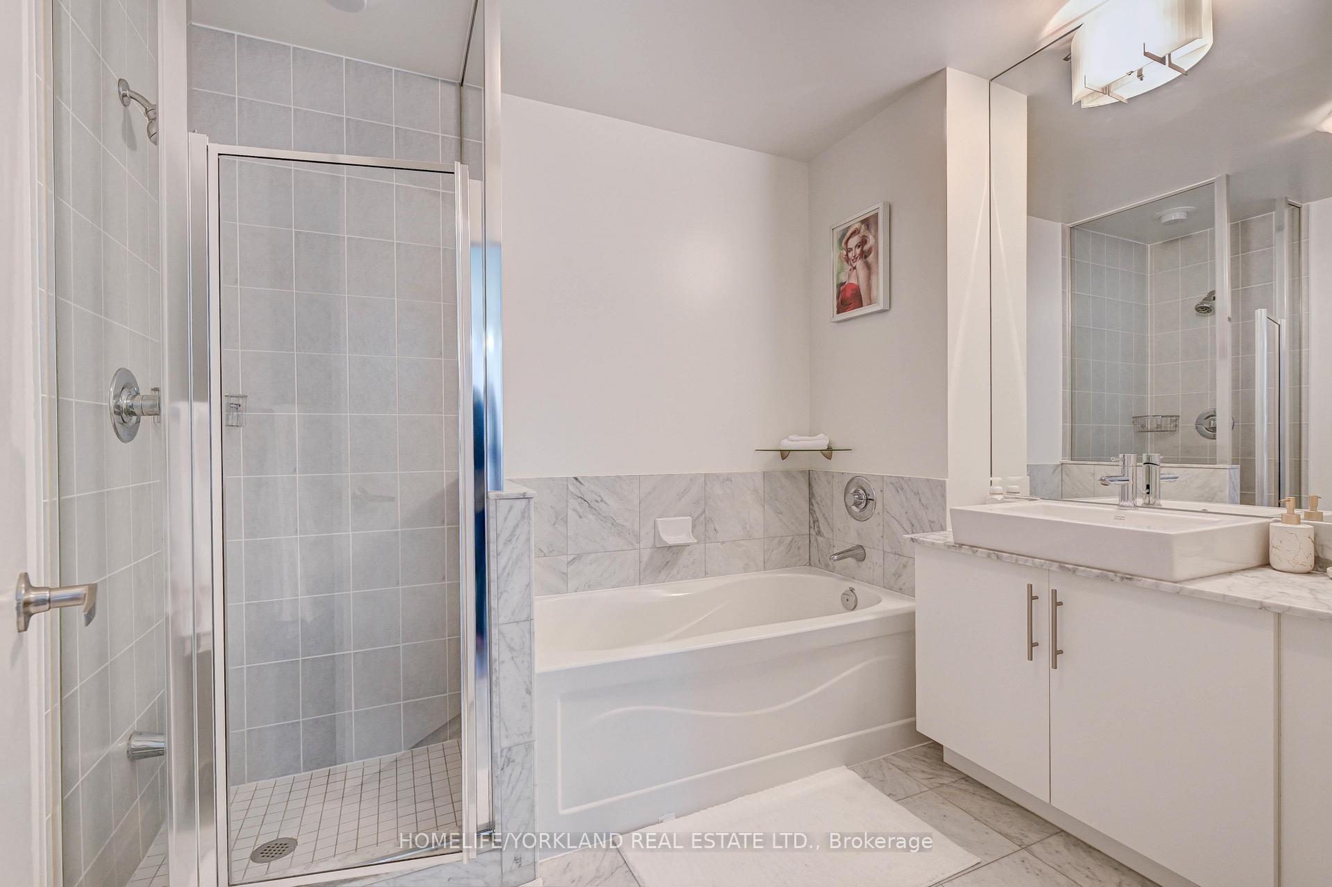 Photo 8 of Unit 3008, 65 Bremner Boulevard, Toronto, Waterfront Communities — HOMEH