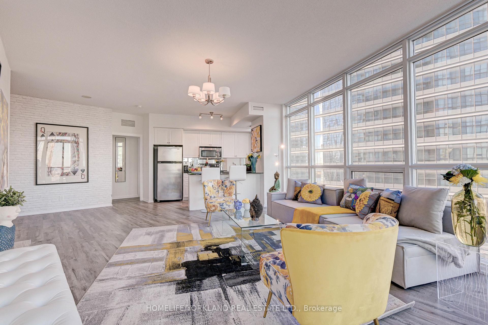 Photo 11 of Unit 3008, 65 Bremner Boulevard, Toronto, Waterfront Communities — HOMEH