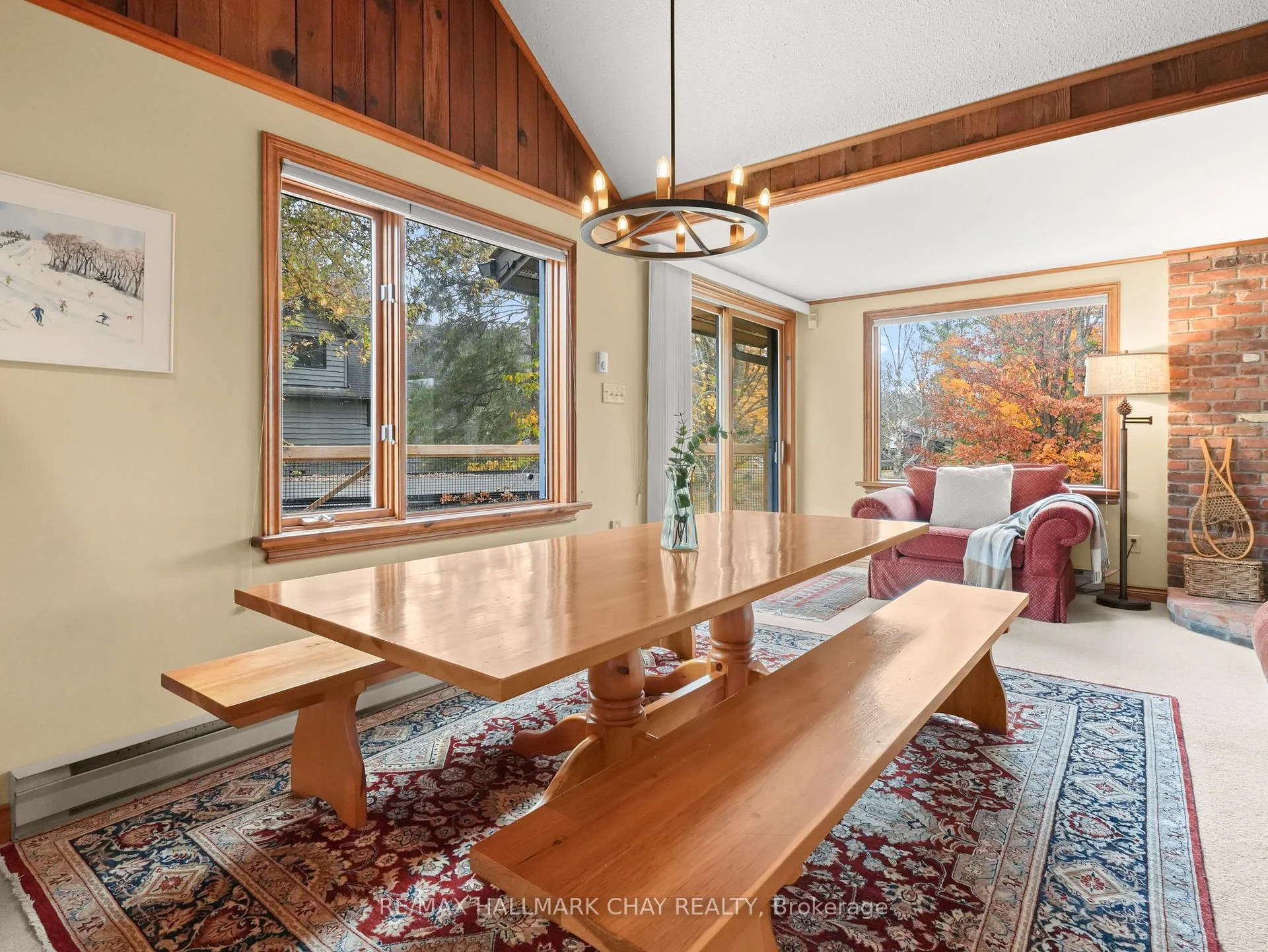 Photo 15 of 61 Pine River Crescent, Mulmur, Rural Mulmur — HOMEH