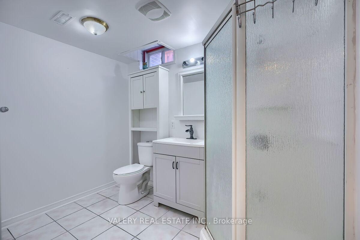 Photo 31 of 6891 Hickling Crescent E, Mississauga, Lisgar — HOMEH