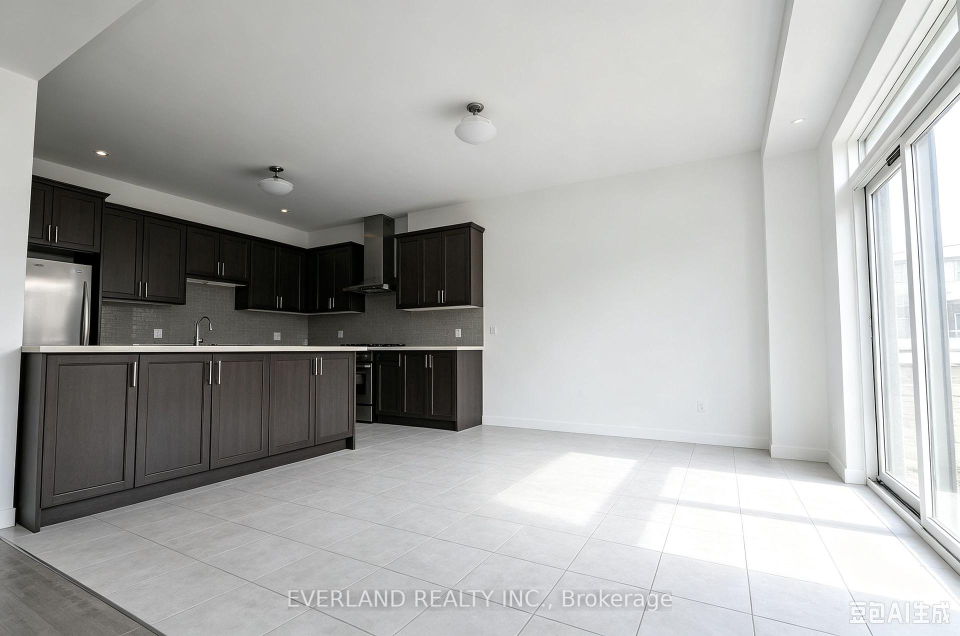 Photo 5 of 27 Prosperity Way, East Gwillimbury, Holland Landing — HOMEH