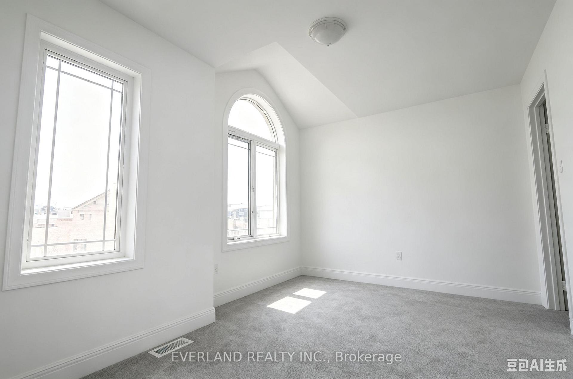 Photo 7 of 27 Prosperity Way, East Gwillimbury, Holland Landing — HOMEH