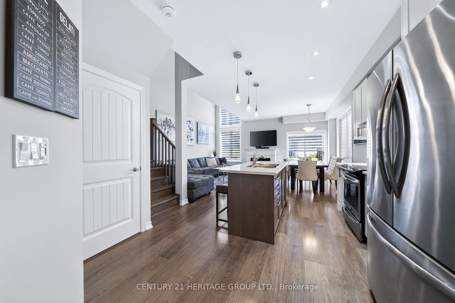 Photo 5 of 38 Lett Avenue, Collingwood — HOMEH
