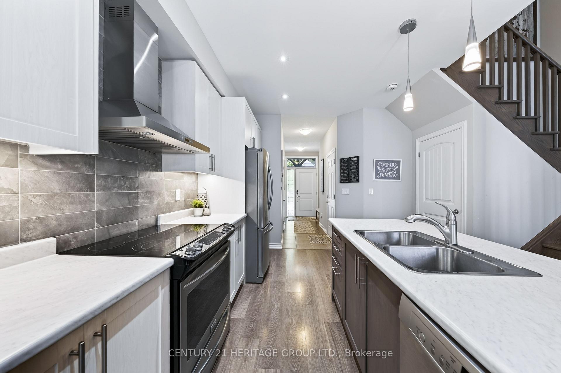 Photo 9 of 38 Lett Avenue, Collingwood — HOMEH