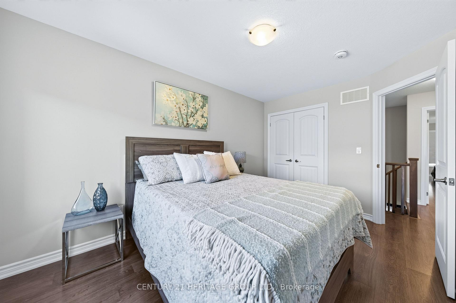 Photo 26 of 38 Lett Avenue, Collingwood — HOMEH