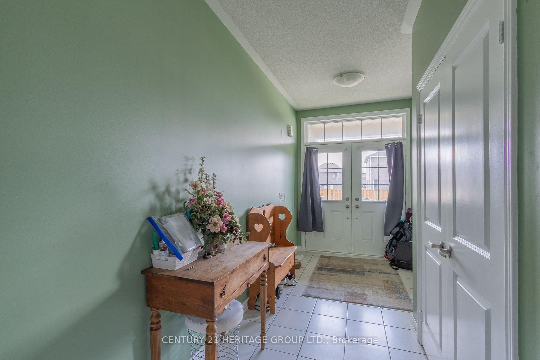 Photo 4 of 35 Corbett Street, Southgate — HOMEH