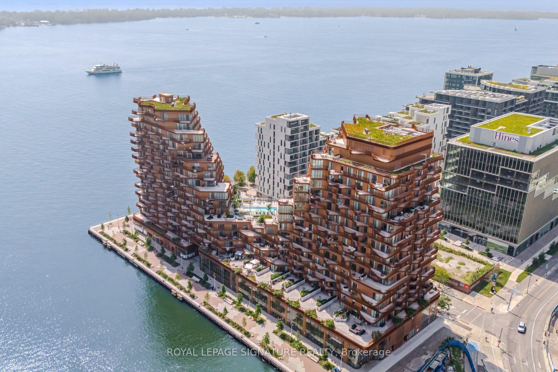 Photo of Unit 411, 155 Merchant's Wharf Street W