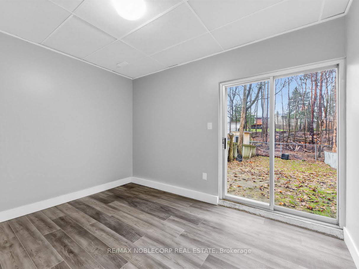 Photo 7 of Unit Lower, 59 Scott Crescent, Barrie, Letitia Heights — HOMEH
