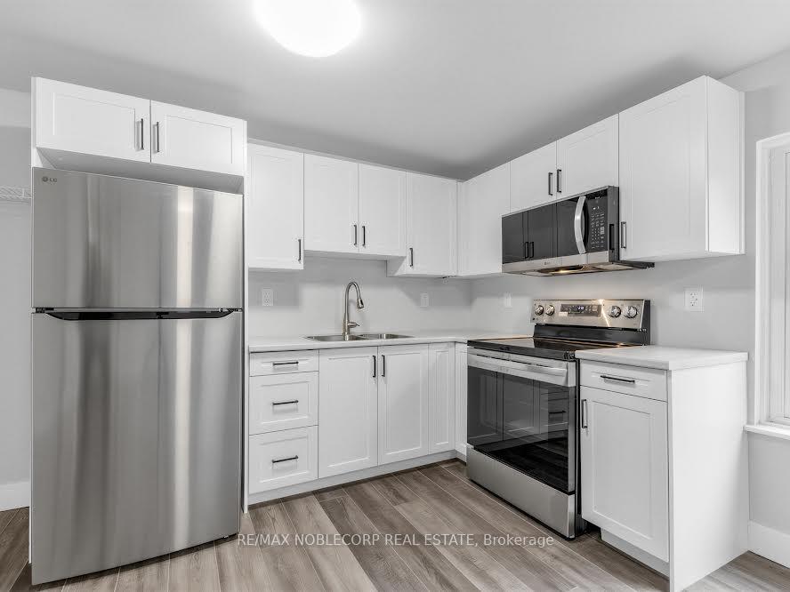 Photo 10 of Unit Lower, 59 Scott Crescent, Barrie, Letitia Heights — HOMEH