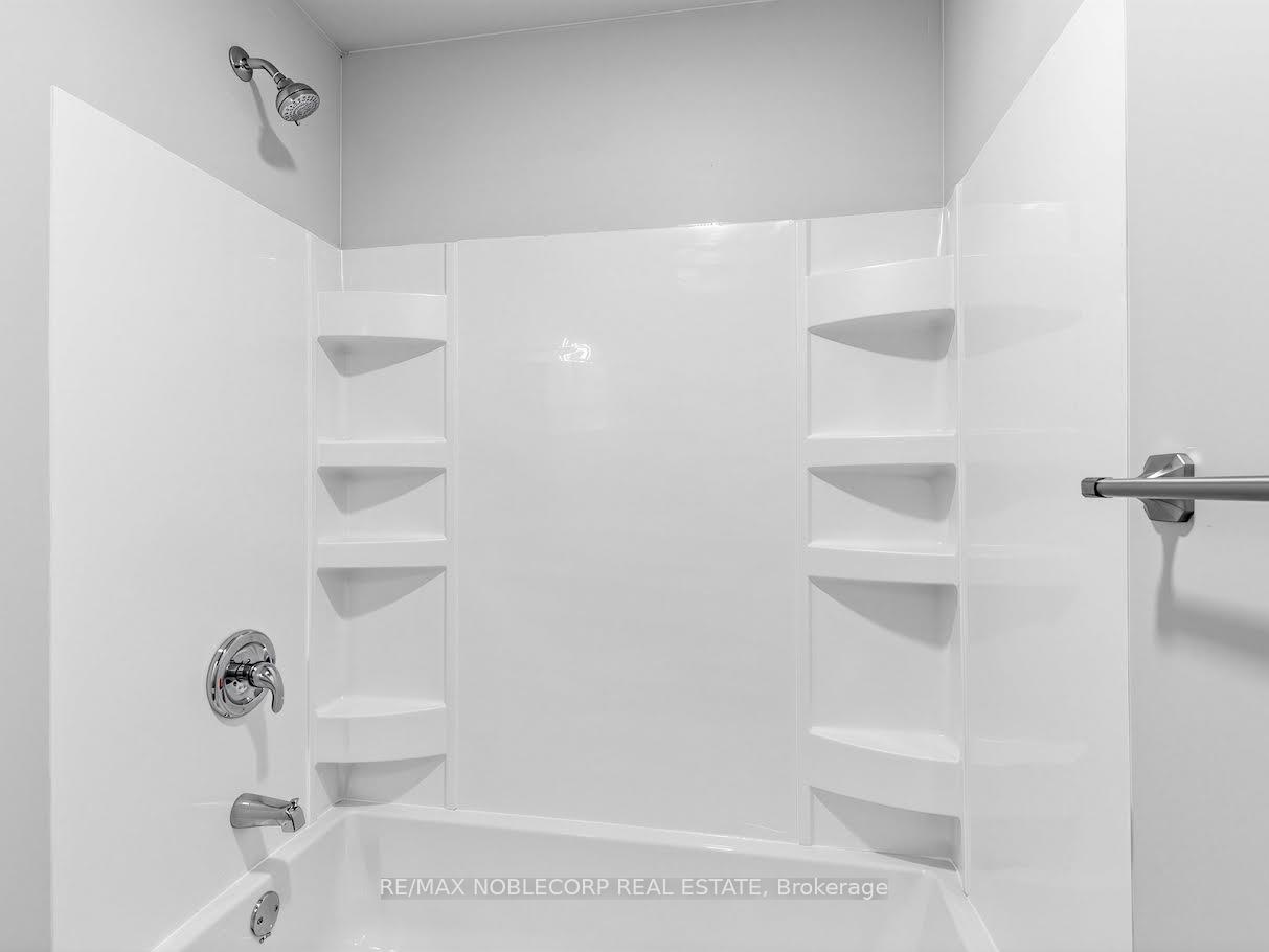 Photo 18 of Unit Lower, 59 Scott Crescent, Barrie, Letitia Heights — HOMEH