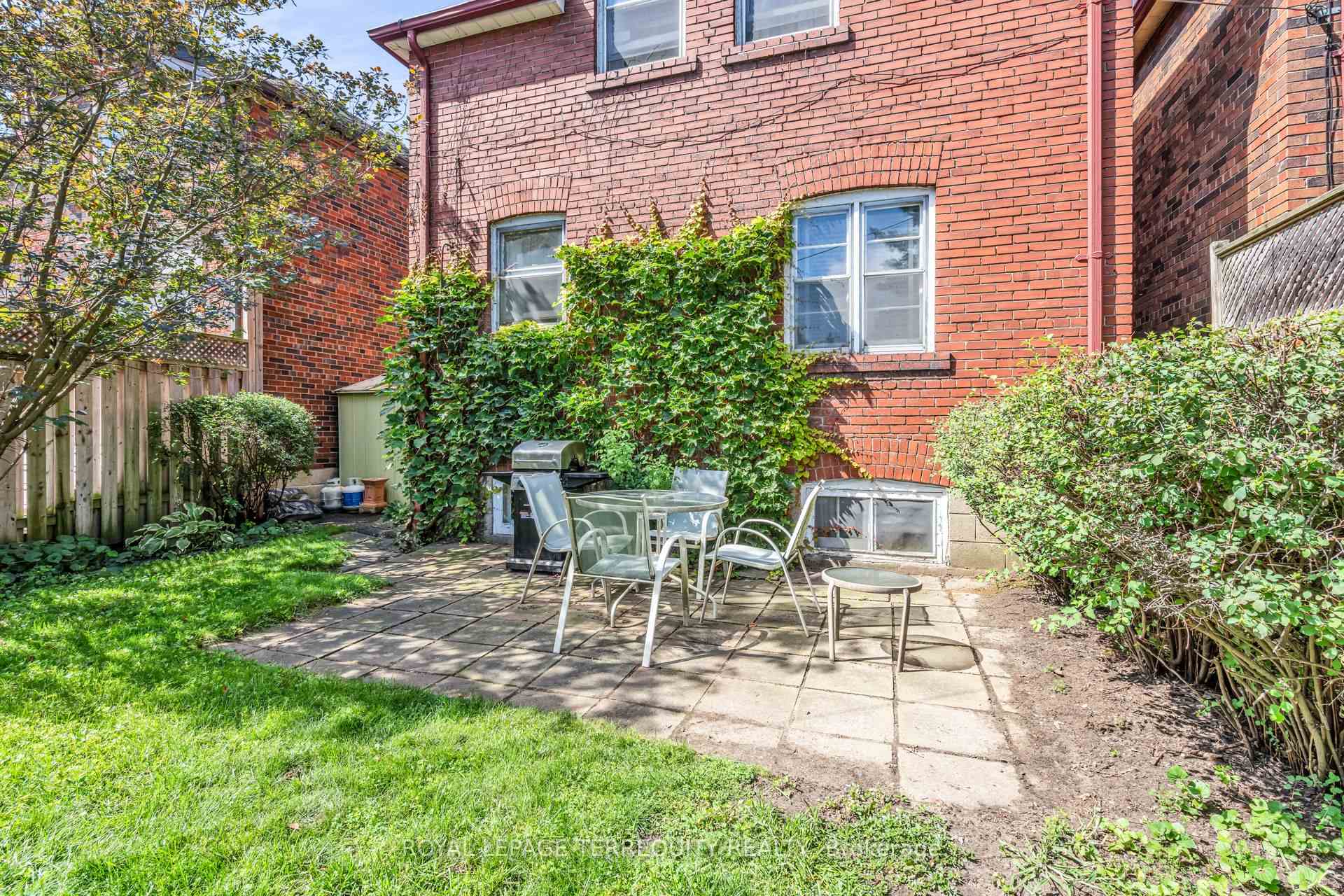 Photo 5 of 391 Sutherland Drive, Toronto, Leaside — HOMEH