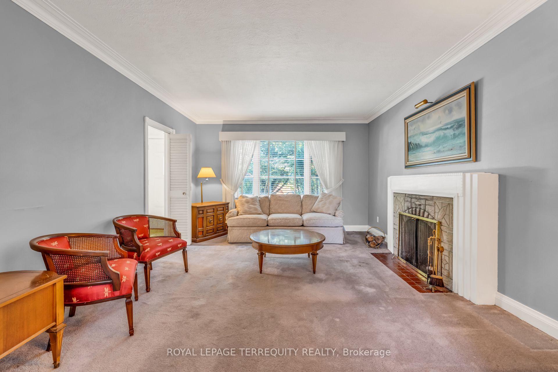 Photo 9 of 391 Sutherland Drive, Toronto, Leaside — HOMEH