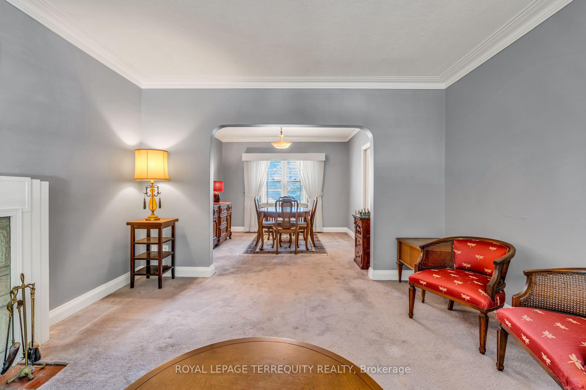 Photo 11 of 391 Sutherland Drive, Toronto, Leaside — HOMEH