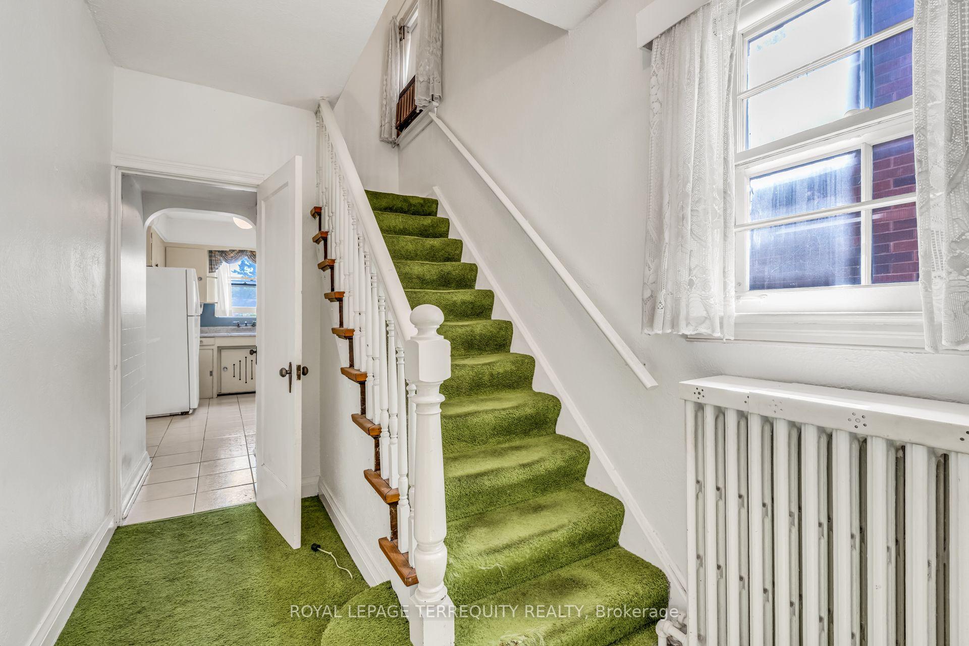 Photo 15 of 391 Sutherland Drive, Toronto, Leaside — HOMEH