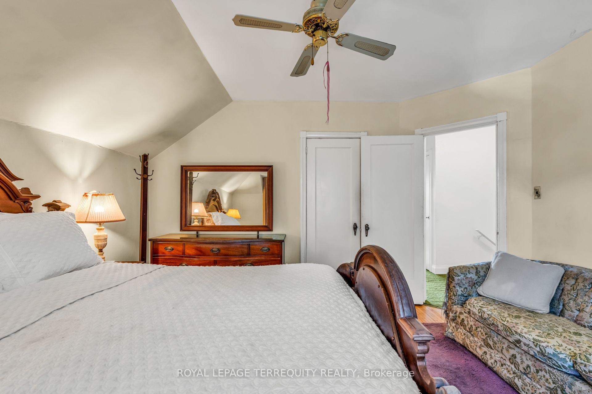 Photo 18 of 391 Sutherland Drive, Toronto, Leaside — HOMEH