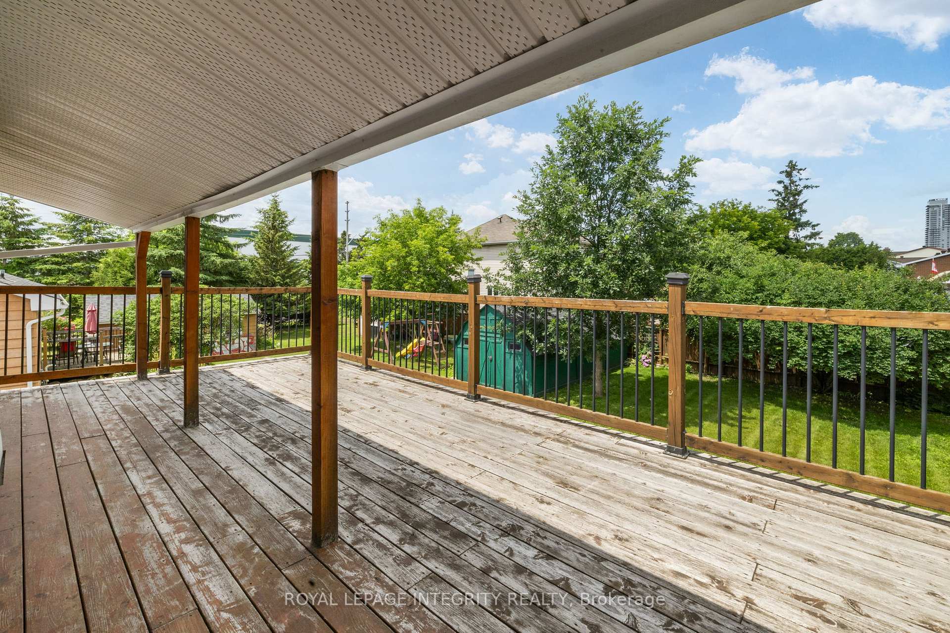 Photo 7 of 1081 Kenaston Street, Ottawa, Cyrville Rd./Industrial Park — HOMEH