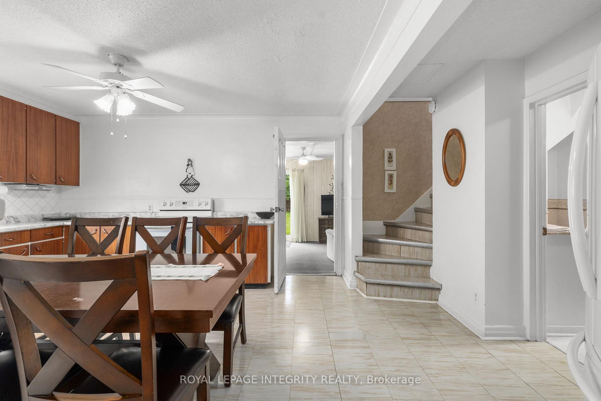 Photo 25 of 1081 Kenaston Street, Ottawa, Cyrville Rd./Industrial Park — HOMEH