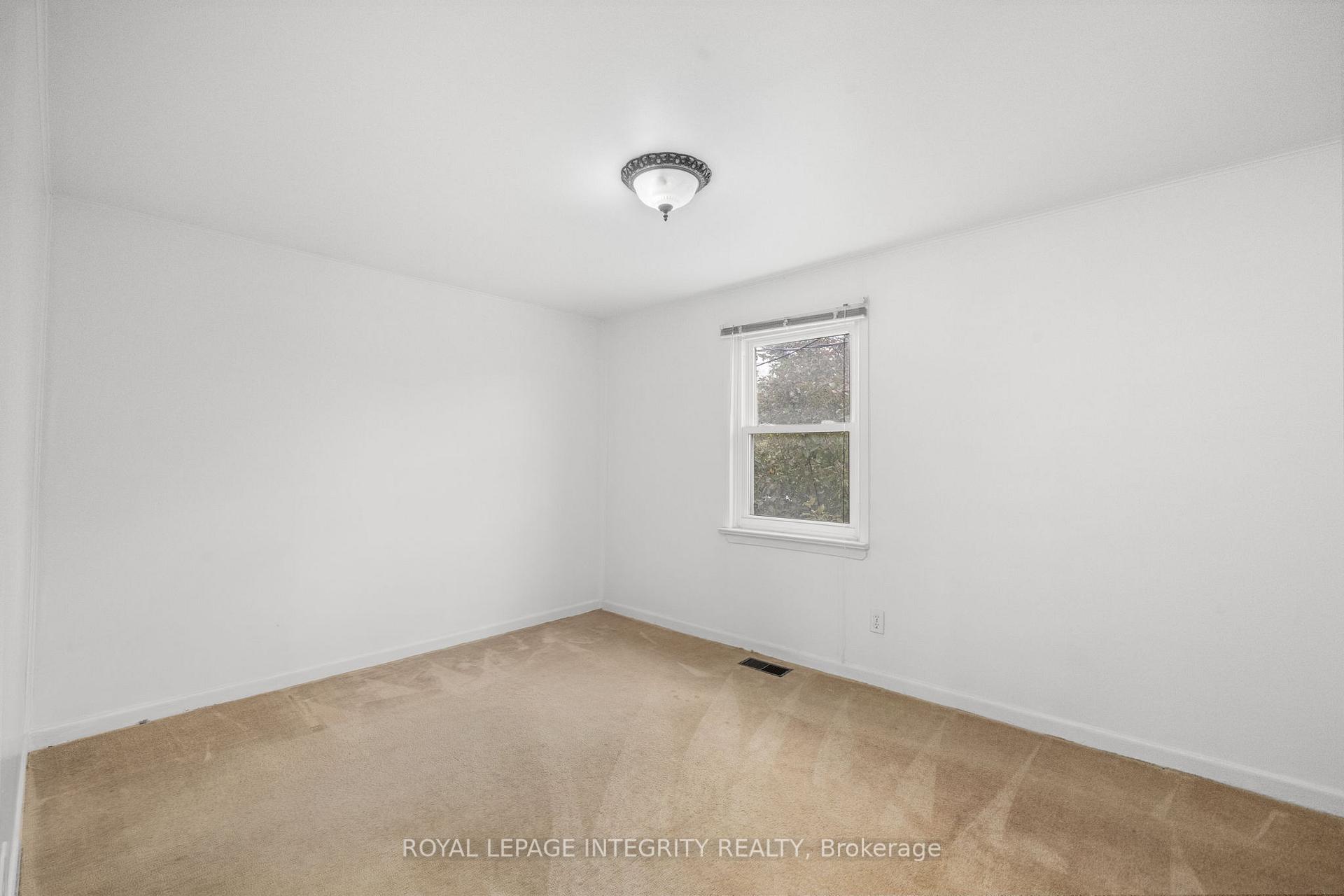 Photo 56 of 1081 Kenaston Street, Ottawa, Cyrville Rd./Industrial Park — HOMEH