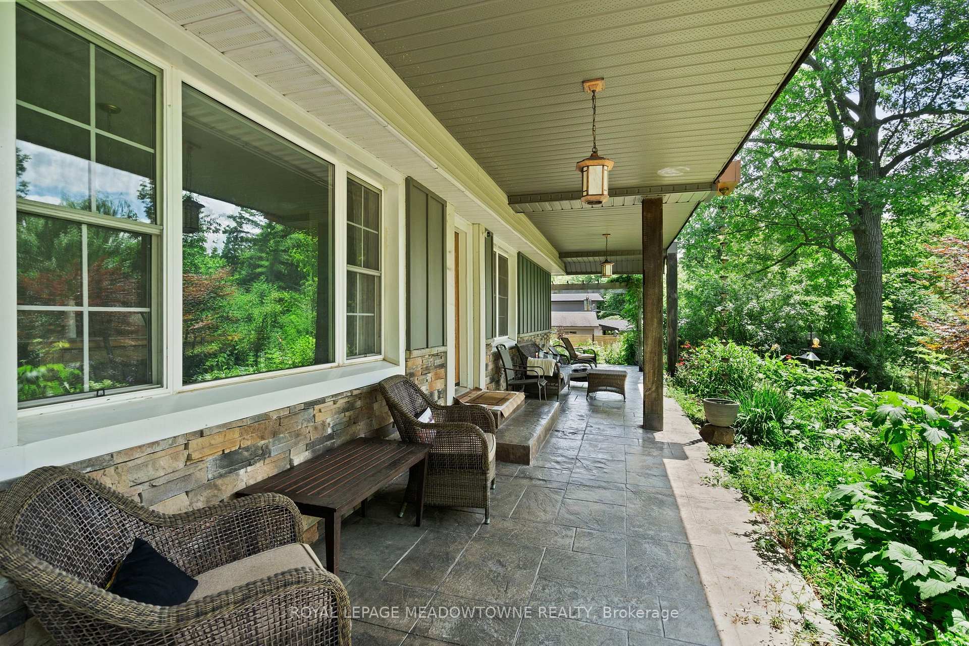 Photo 4 of 10621 Third Line, Halton Hills, Rural Esquesing — HOMEH