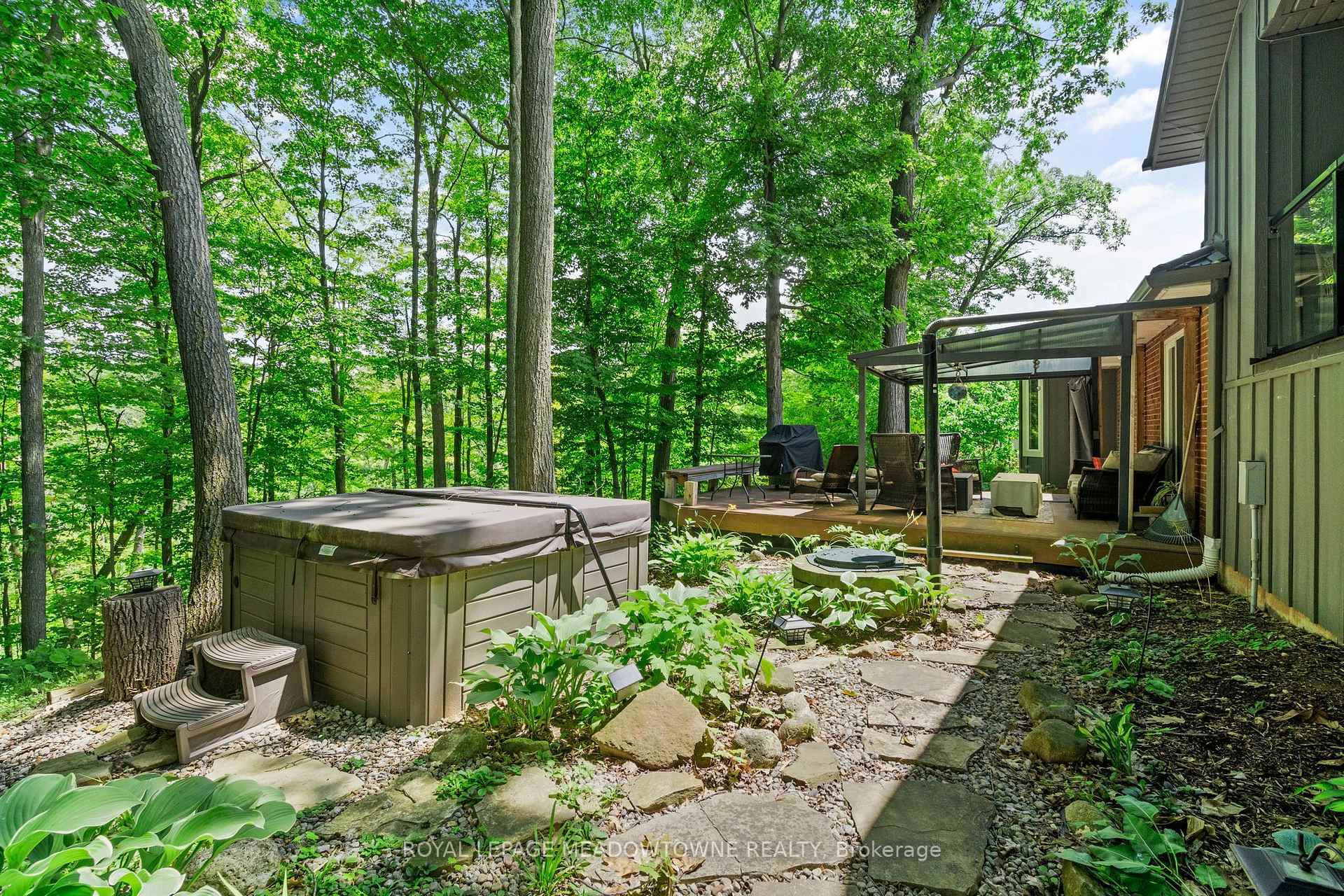 Photo 39 of 10621 Third Line, Halton Hills, Rural Esquesing — HOMEH