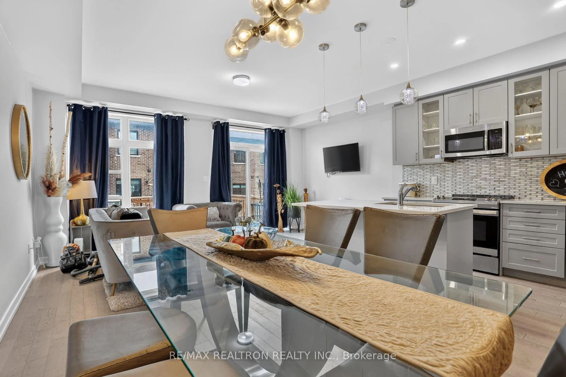 Photo 17 of 2506 Castlegate Crossing Drive, Pickering, Duffin Heights — HOMEH
