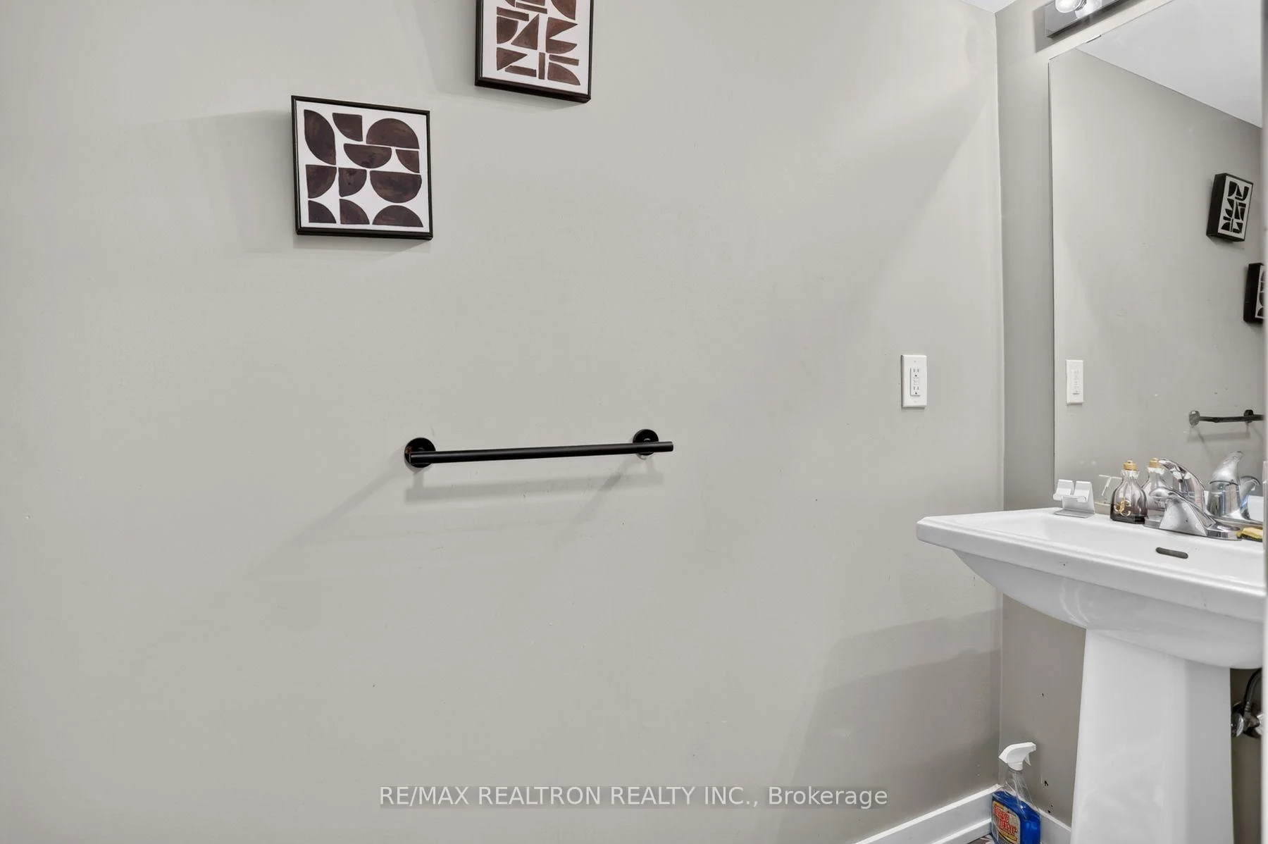 Photo 48 of 2506 Castlegate Crossing Drive, Pickering, Duffin Heights — HOMEH