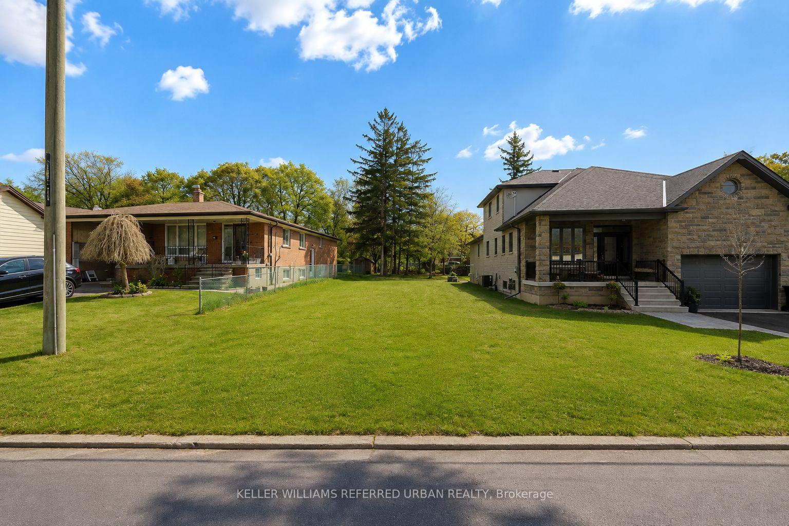 Front of 33 Andrew Avenue