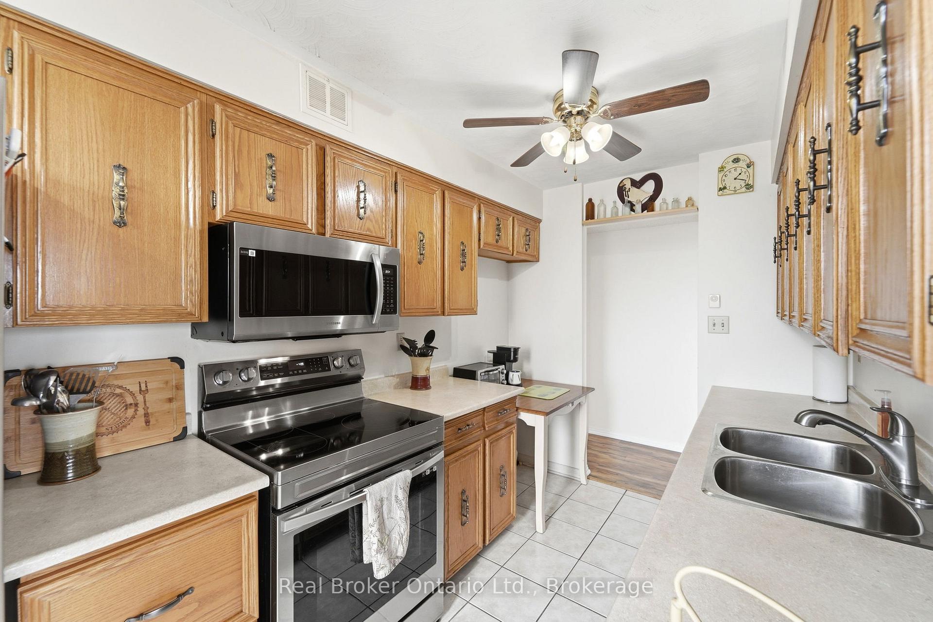 Photo 15 of Unit 908, 40 Harrisford Street, Hamilton, Red Hill — HOMEH