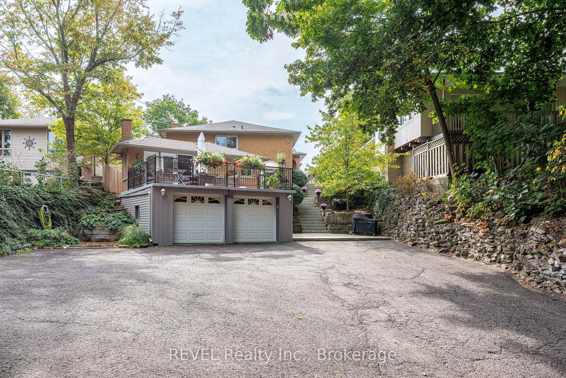 Photo 6 of 10417 Lakeshore Road, Wainfleet, Lakeshore — HOMEH