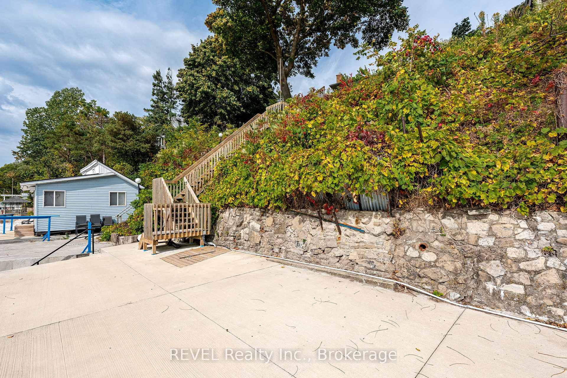 Photo 41 of 10417 Lakeshore Road, Wainfleet, Lakeshore — HOMEH