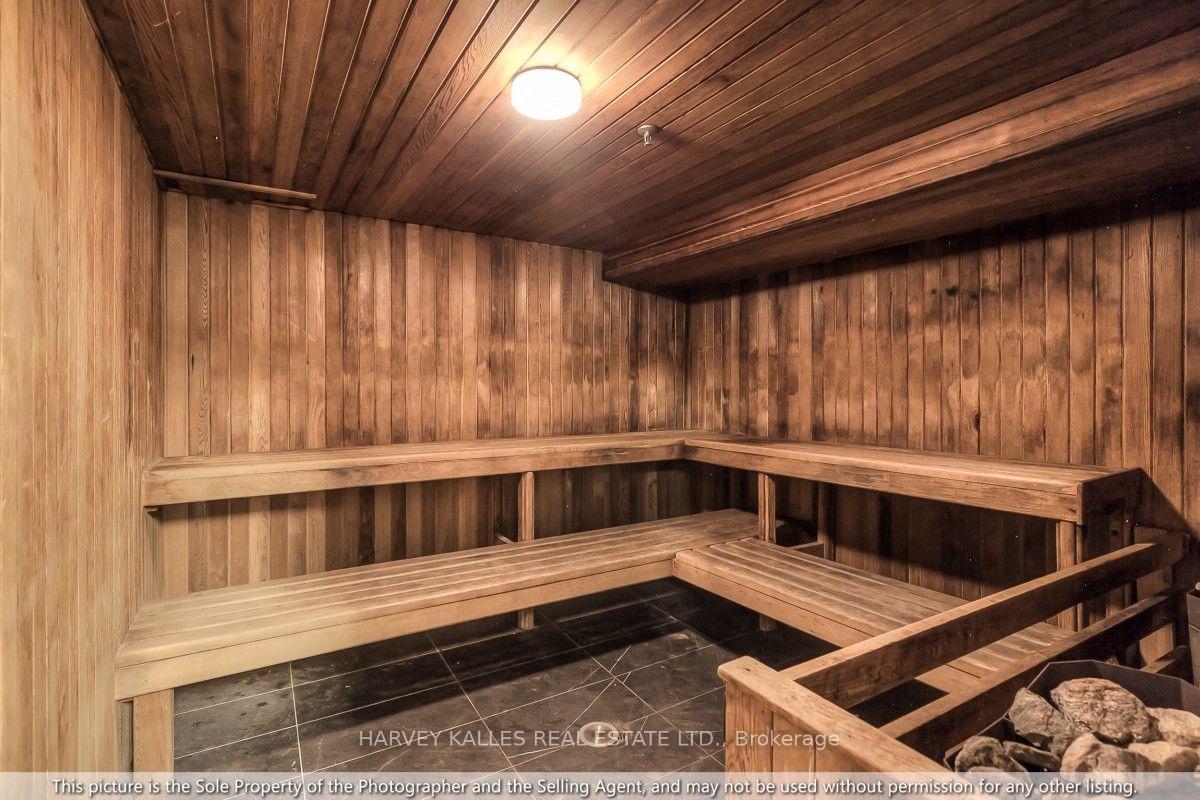Photo 10 of Unit 710, 175 Cedar Avenue, Richmond Hill, Harding — HOMEH